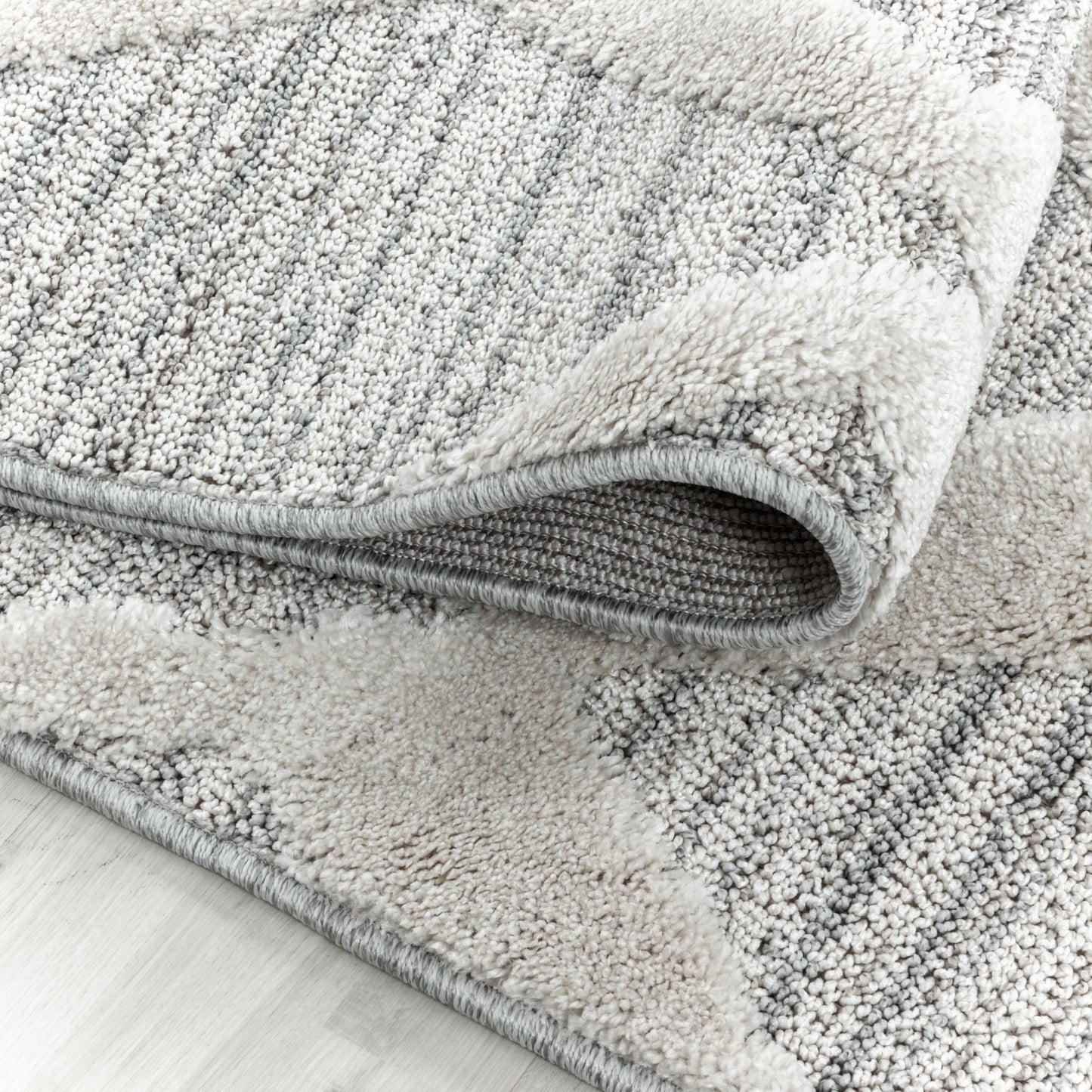 Pia 4703 grau hochwertiger moderner Designer Teppich