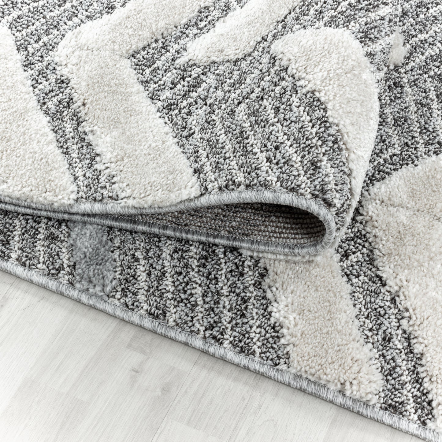 Pia 4705 grau hochwertiger moderner Designer Teppich
