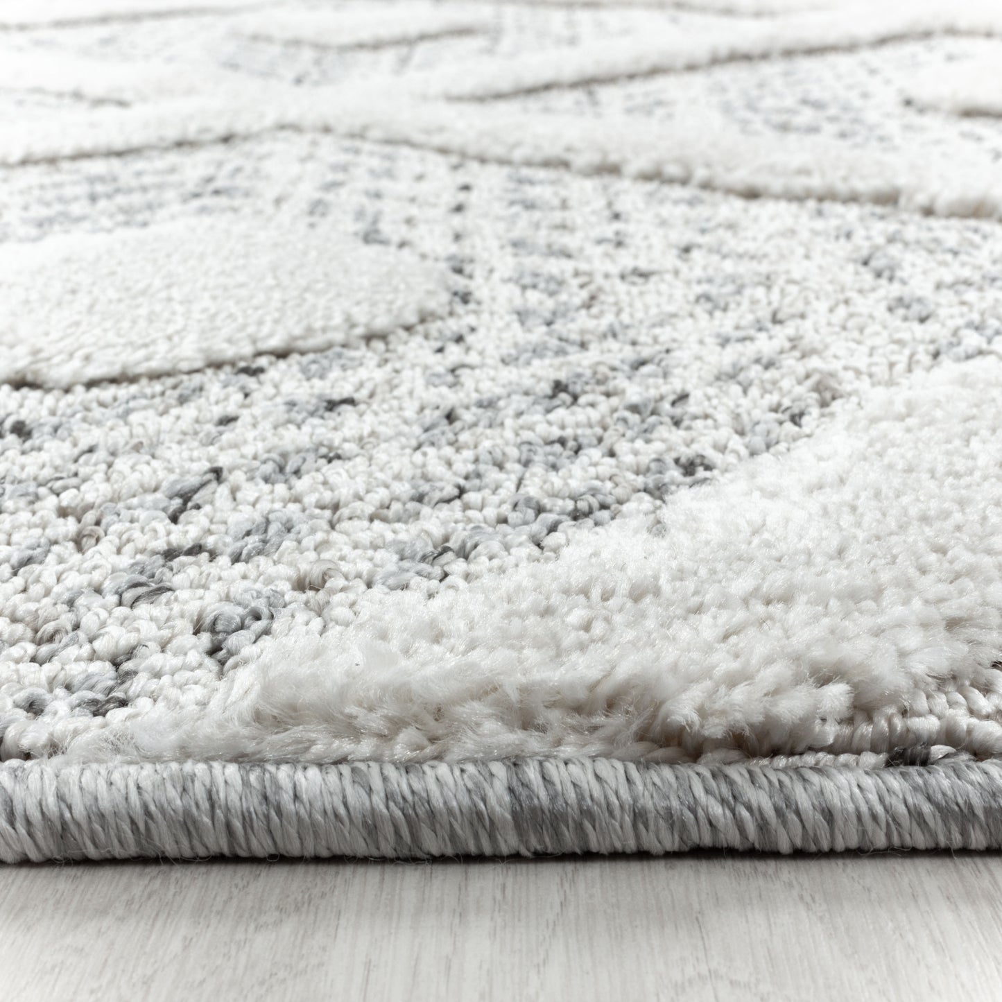 Pia 4707 grau hochwertiger moderner Designer Teppich