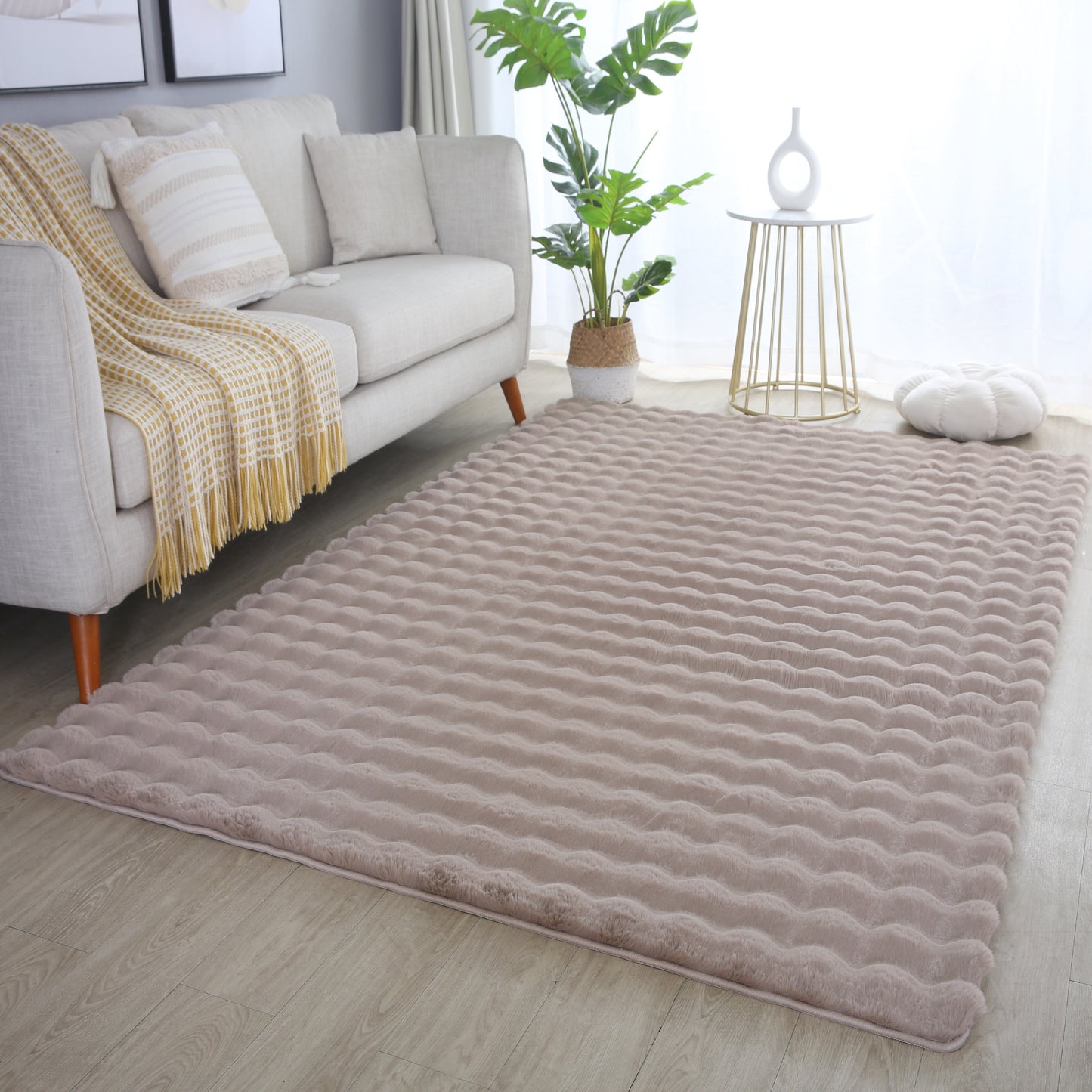 Amber 5110 beige / Plüschteppich kuschelig & weich / Wellenmuster