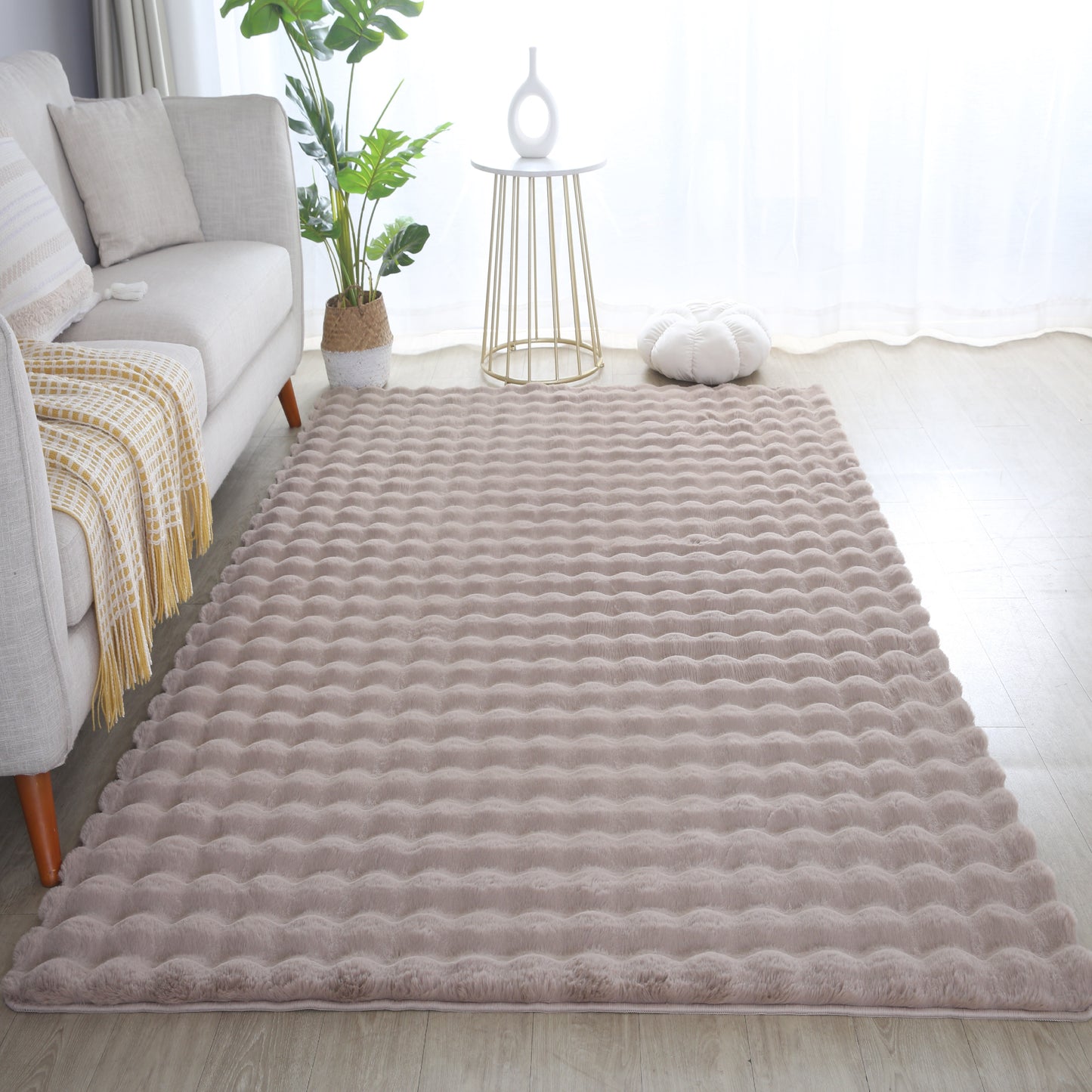 Amber 5110 beige / Plüschteppich kuschelig & weich / Wellenmuster