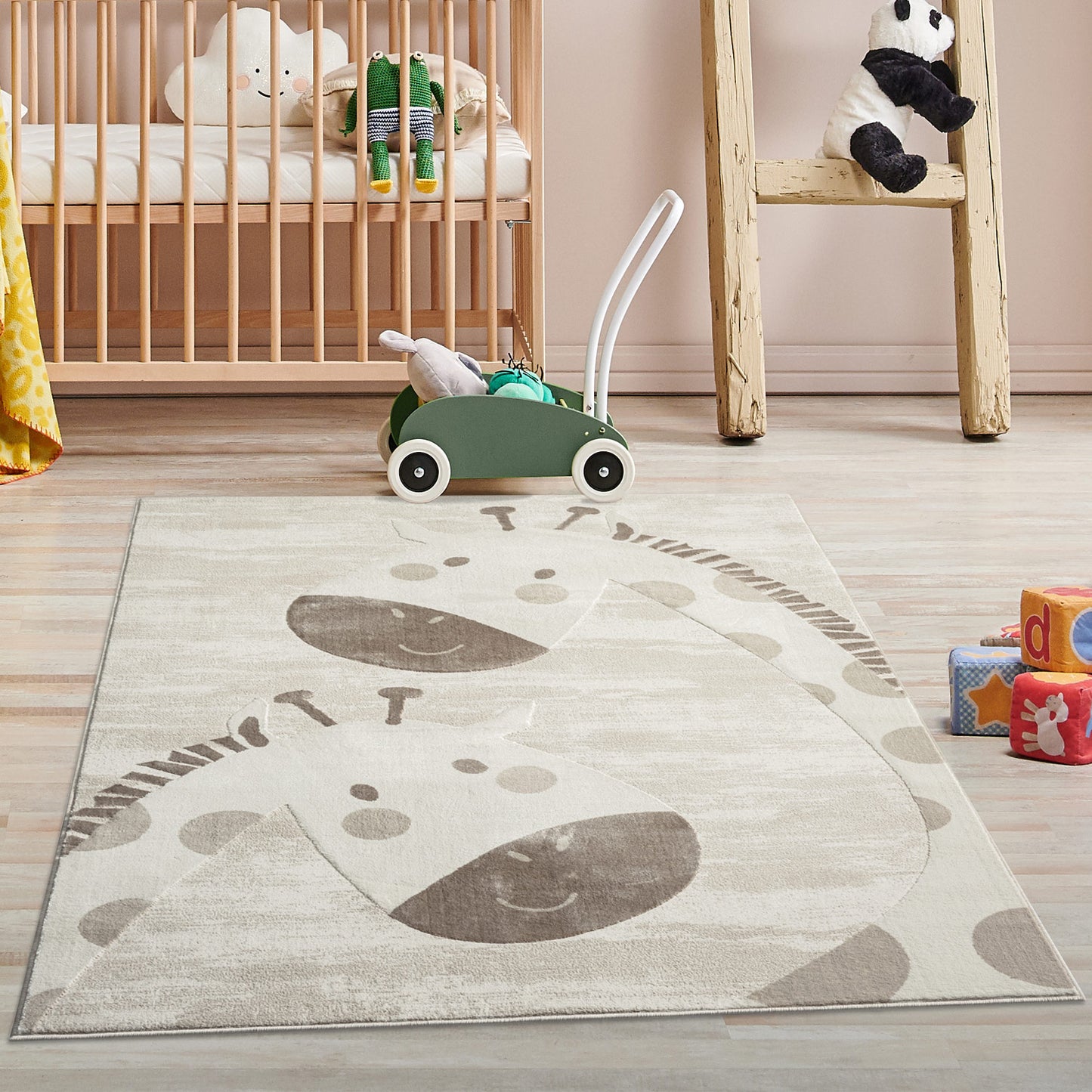 Luna 719 creme / Kinderteppich Giraffe