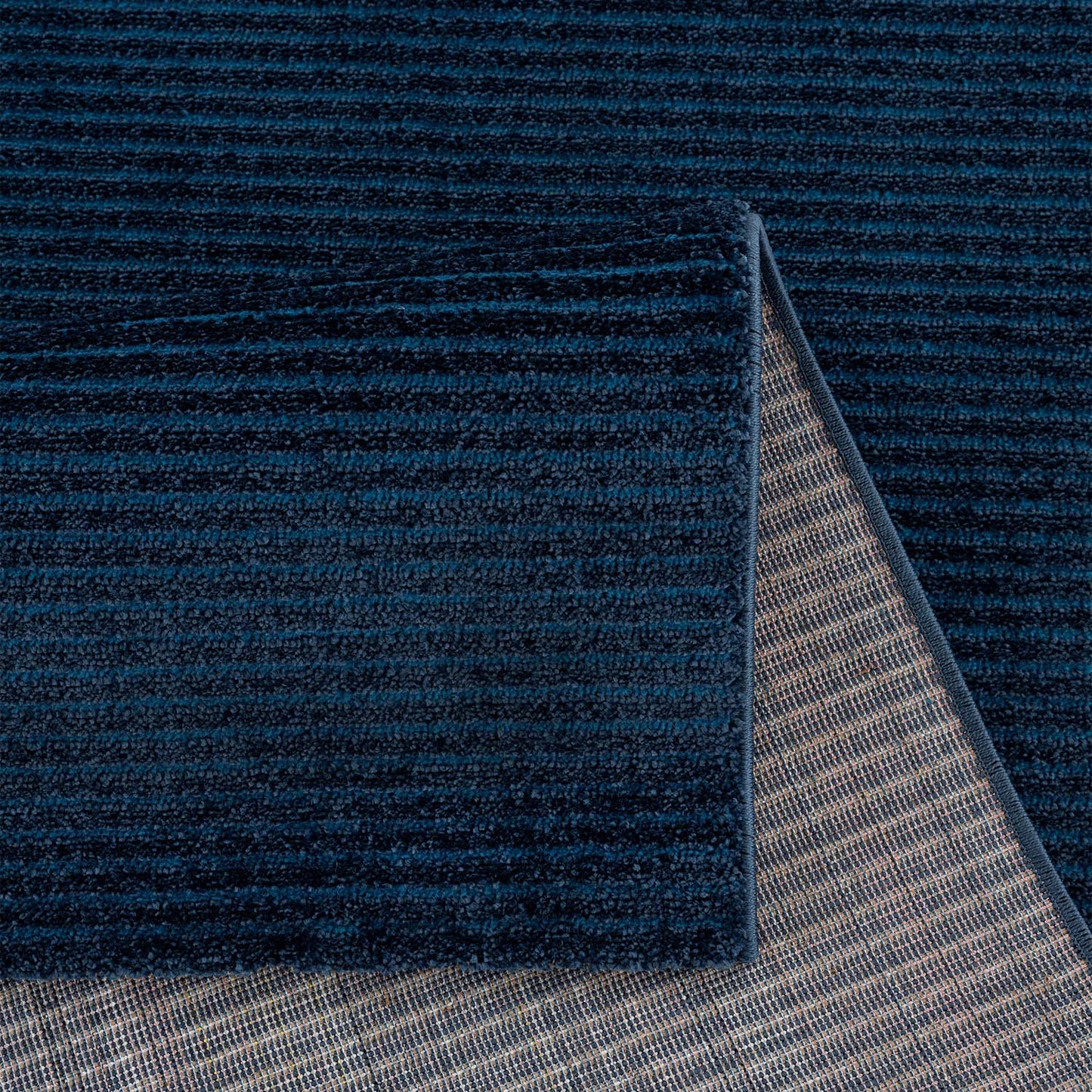 Lovely 900 blau / Moderner hochwertiger Designer Teppich